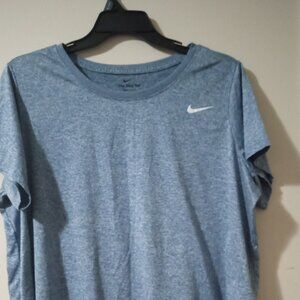 Ladies Nike tee